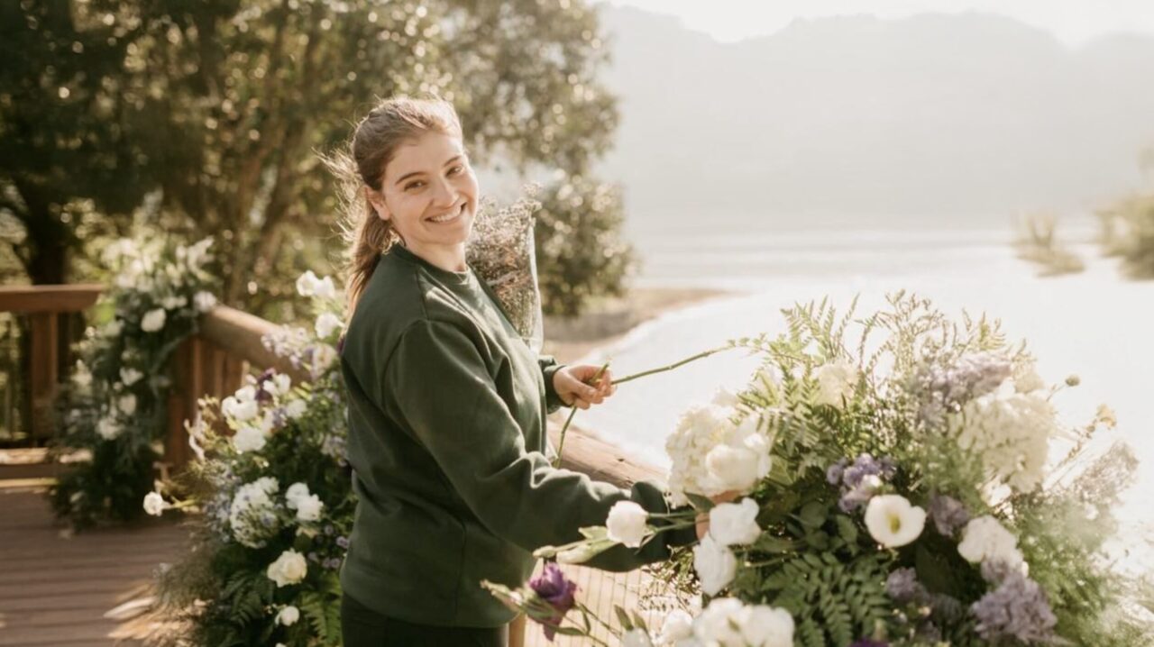 Workshop de arranjos florais com Fabi Aleixo abre inscrições em Ponta Grossa