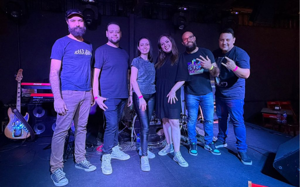 Banda Asteroids se apresenta no Estação PG com clássicos do rock e pop nesta sexta (6)
